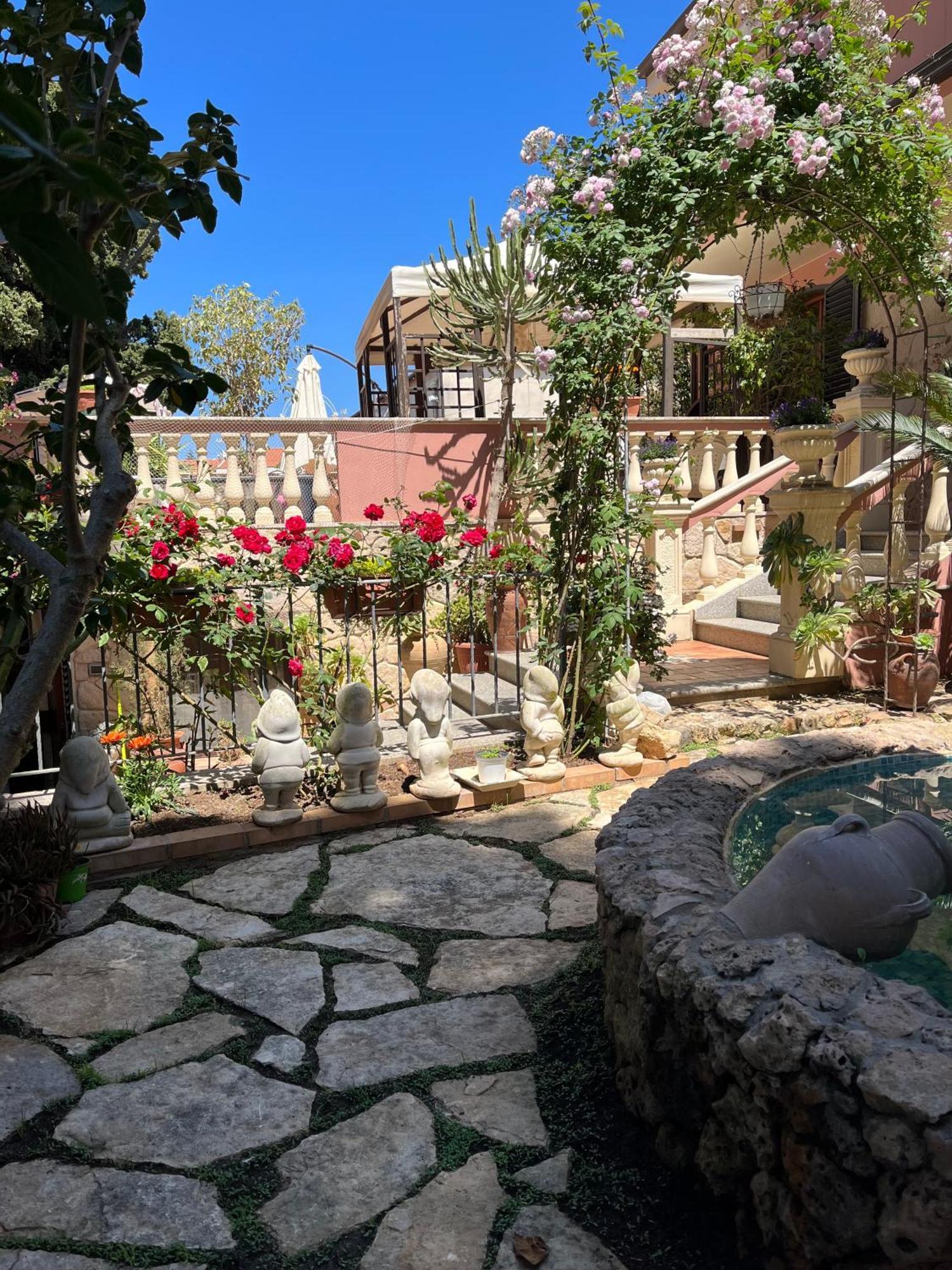 B&B Villa Regina Santa Domenica  Exterior photo